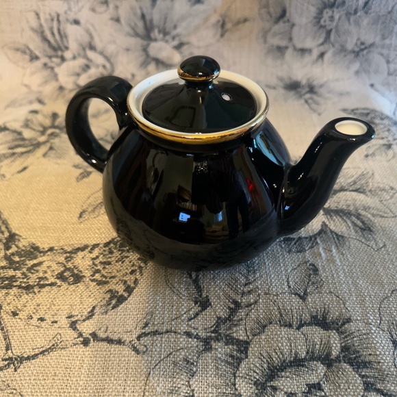 Hall Tea Pot Black with Gold Trim "Tea for One" Made in the USA" - Picture 1 of 9